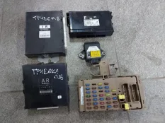 Электронный блок управления Subaru Tribeca B9