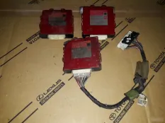 Эбу парктрониками Toyota Land Cruiser Prado 150