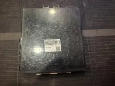 Эбу питания Toyota Land Cruiser Prado 150