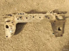 Подрамник Infiniti FX35