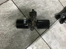 Блок управления стабилизатором Toyota Land Cruiser