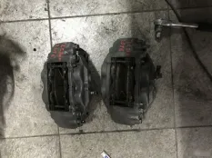 Суппорт тормозной передний Toyota Land Cruiser 150