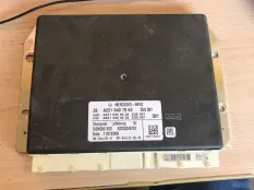 Блок управления пневмоподвеской Mercedes-Benz W221