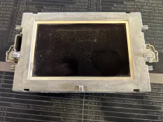 Монитор Mercedes-Benz E212