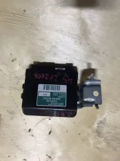 Блок управления Toyota Land Cruiser 200