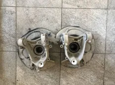 Кулак задний Audi A8 D4