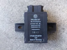 Блок управления сидений Volkswagen Touareg NF 3.6