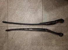 Поводок дворника Hyundai Equus 2012