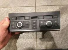 Блок управления отопителем Audi Q7