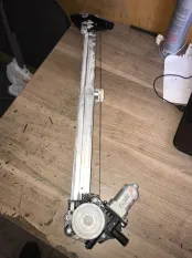 Стеклоподъемник задний правый задний правый Honda