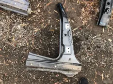 Стойка левая Fiat Albea