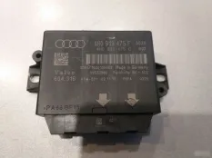 Блок управления парковкой Audi А8 D4