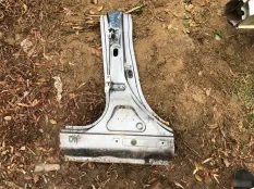 Стойка правая Mitsubishi Outlander XL