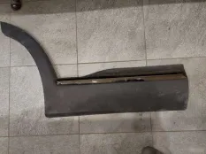 Накладка двери задняя правая Hyundai Santa Fe 4