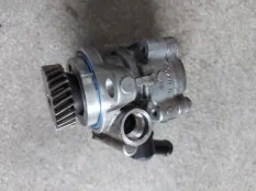 Насос Гур Toyota Land Cruiser 200 4.5 2016