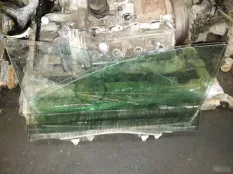 Стекло стеклоподъемник Nissan Murano