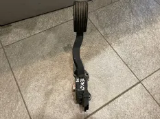 Педаль газа Peugeot 308