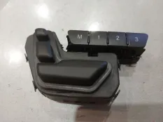 Блок кнопок управления сидением передний левый