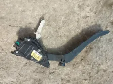 Педаль газа акселератора Audi Q7 ВНЕДОРОЖНИК 3.6