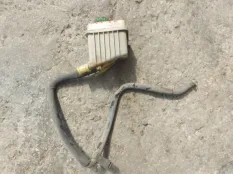 Бачок гидроусилителя руля Audi Q7 ВНЕДОРОЖНИК 3.6