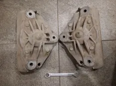 Кронштейн амортизатора Audi Q7 ВНЕДОРОЖНИК 3.6