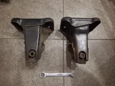 Кронштейн двигателя Nissan Patrol Y62 VK56 2011