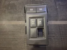 Блок кнопок Toyota Fortuner ВНЕДОРОЖНИК 2.8 2019