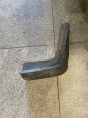 Брызговик задний правый Mitsubishi Lancer 10