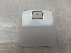 Плафон освещения Audi Q7 ВНЕДОРОЖНИК 3.6 2007