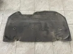 Обшивка капота Toyota Land Cruiser 200