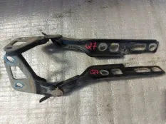 Петля капота Audi Q7 ВНЕДОРОЖНИК 3.6 2007