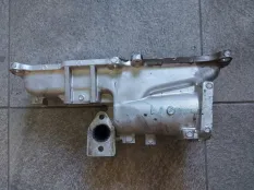 Коллектор впускной Mitsubishi L200 ВНЕДОРОЖНИК 2.4