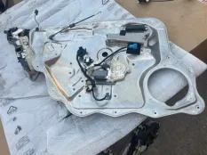 Стеклоподьемник Mercedes-Benz S-Class W221 2012