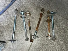 Болт рамы Lexus Lx450D J200 4.5 1VDFTV 2016