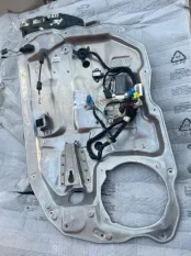 Стеклоподъемник передний Mercedes-Benz S-Class