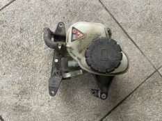 Бачок расширительный Mercedes-Benz CLS AMG