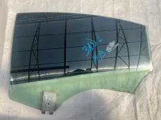Стекло двери заднее левое Mercedes-Benz CLS AMG