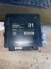 Блок управления подвеской Lexus Lx450D J200 4.5