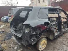 Заднее правое крыло Volkswagen Touareg NF 3.6 2013