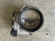 Дроссельная заслонка Mercedes-Benz CLS AMG