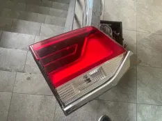 Фонарь в крыло Toyota Land Cruiser 200