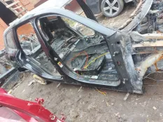 Правый порог Volkswagen Touareg NF 3.6 2013