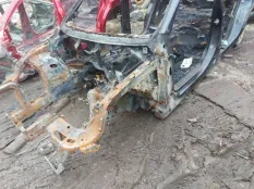 Лонжерон левый Volkswagen Touareg NF 3.6 2013