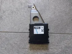 Блок парктроников PDC Toyota Fortuner ВНЕДОРОЖНИК