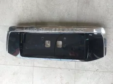 Площадка номерного знака Toyota Land Cruiser Prado