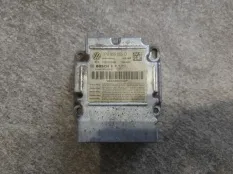 Блок SRS Volkswagen Touareg NF 3.6 2013