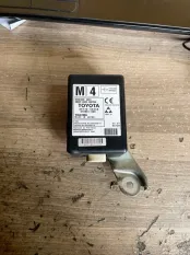 Блок управления центральным замком Lexus Lx450D