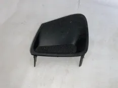 Заглушка бампера правая Toyota COROLLA