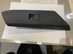 Кнопка стеклоподъемника Toyota Rav4