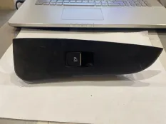 Блок стеклоподъемника задний левый Toyota